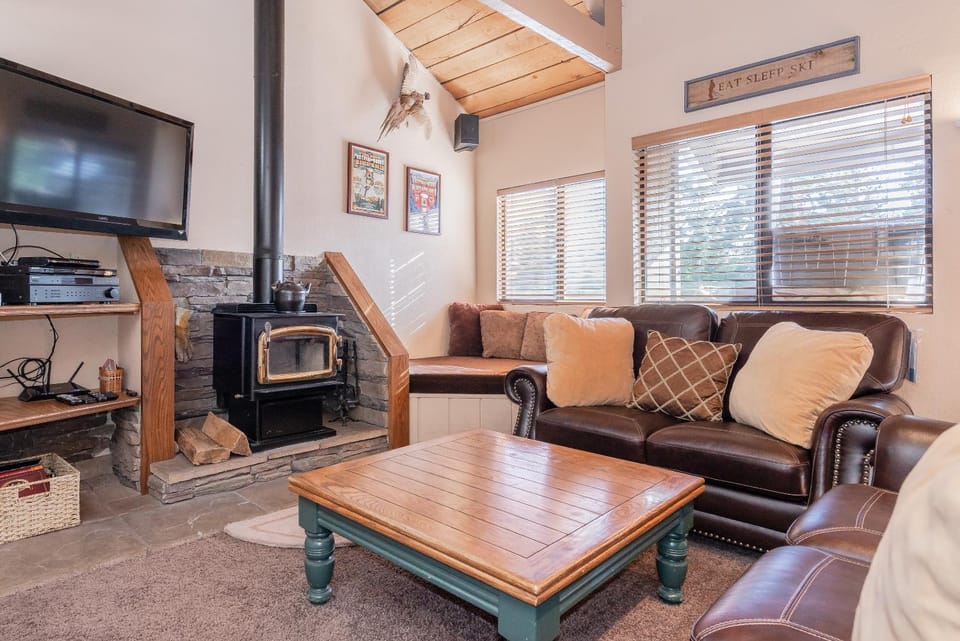 Bigwood W #90 House in Mammoth Lakes