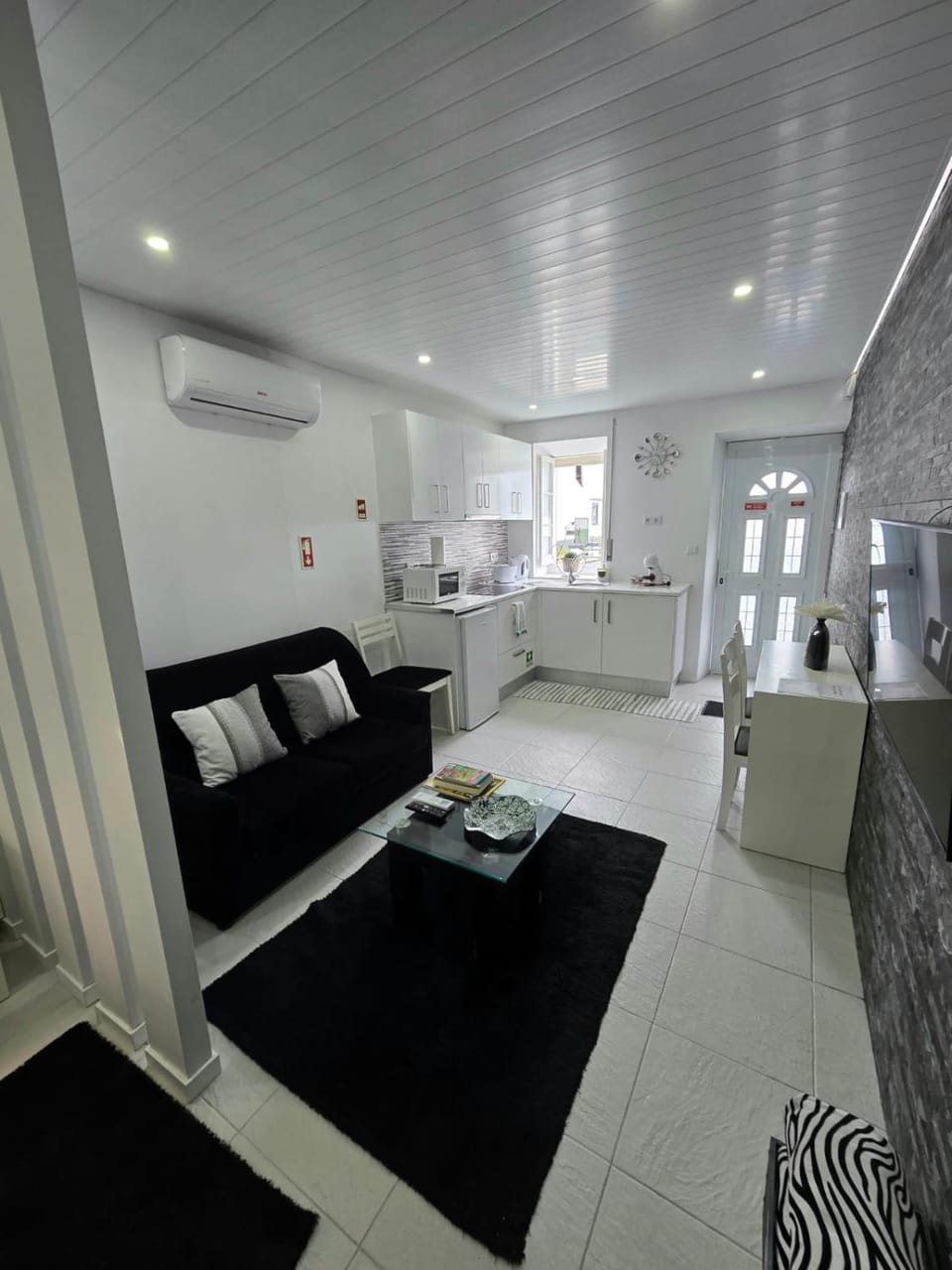 The Cedar Tree Studio House in Azores District
