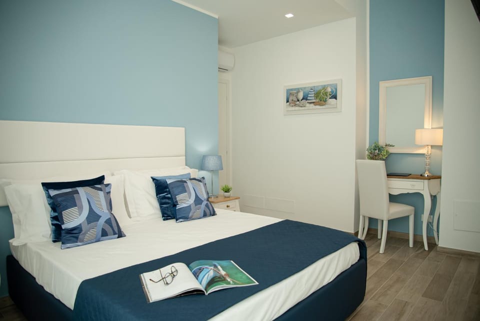 Porta Aragonese Luxury Rooms Bed and Breakfast in Palermo