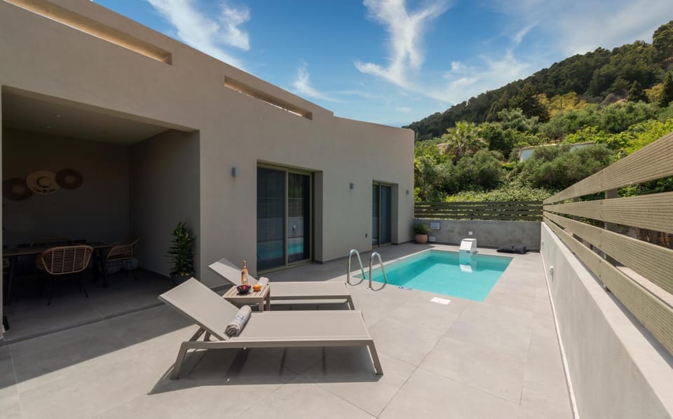 Patio, Pool view, Swimming pool, Swimming pool