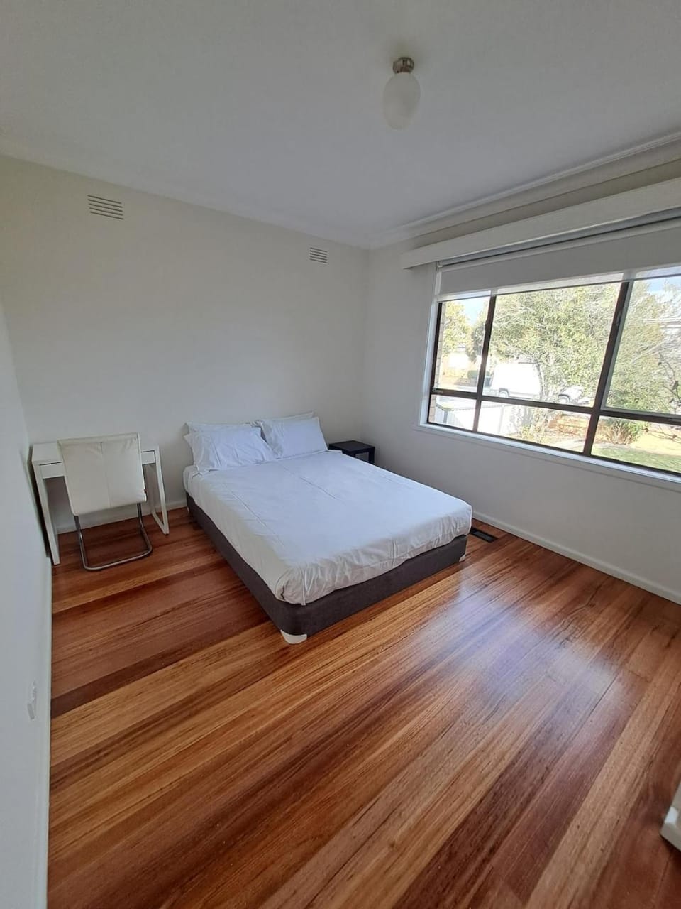 Fantastic Three Bedroom Home Close to City and Airport House in Melbourne