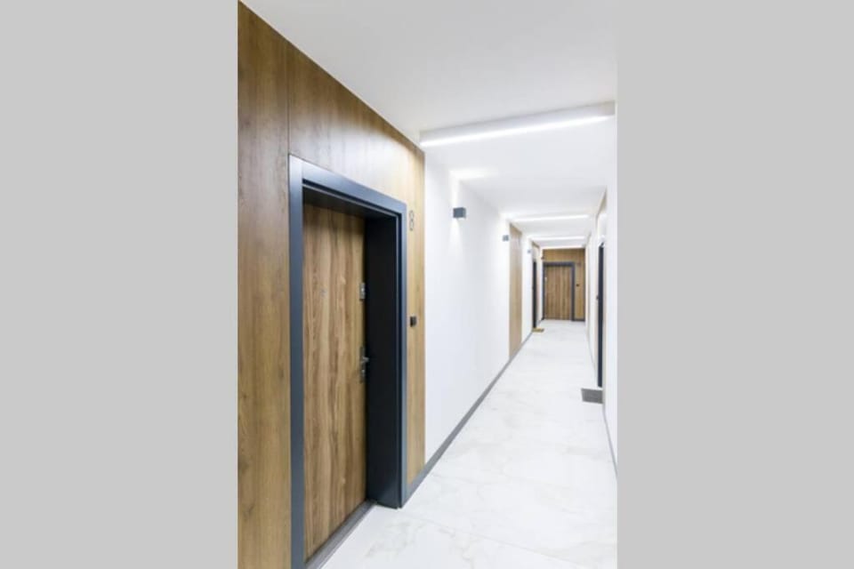 New Apartment OLD TOWN - 54m2 - 6 beds - New Bulding - Lift Apartment in Wroclaw