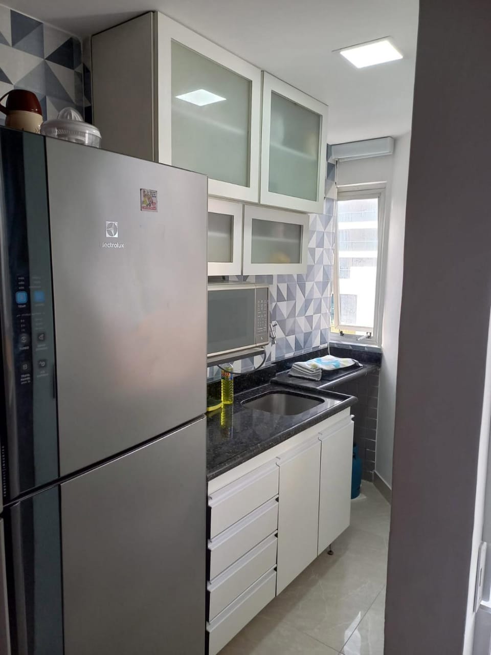 Flat Recém Reformado - Internet Fibra Ótica 500MB - Excelente Localização - SSAPARTS BRASlL Apartment in Salvador