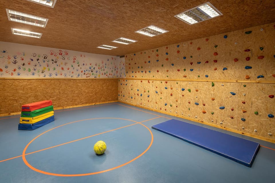 Kids's club