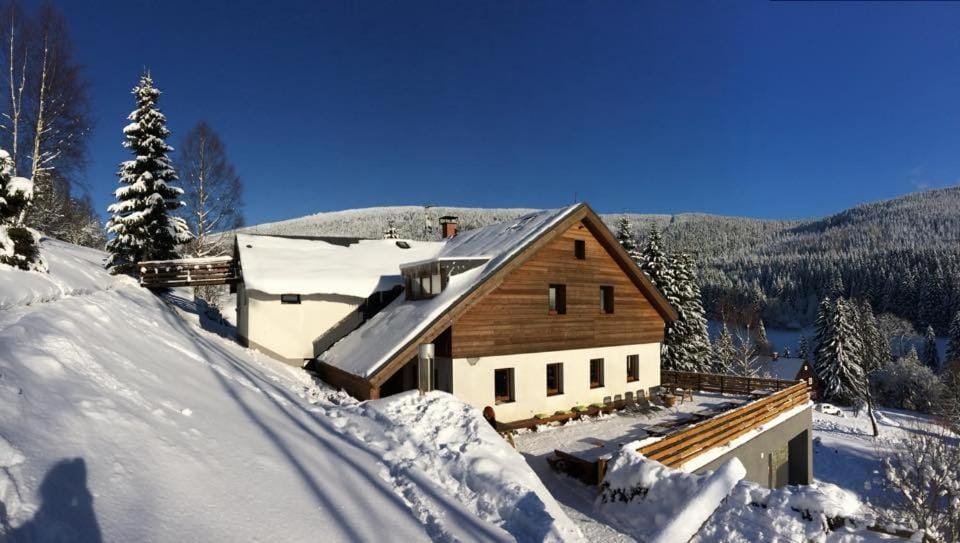 Property building, Winter, Mountain view