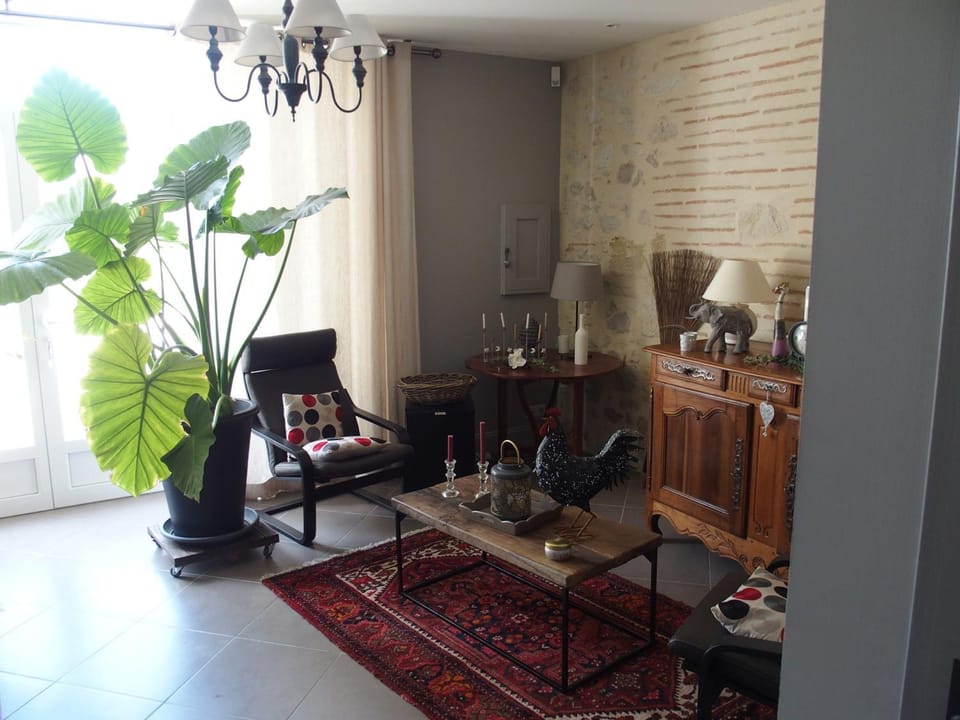 Seating area