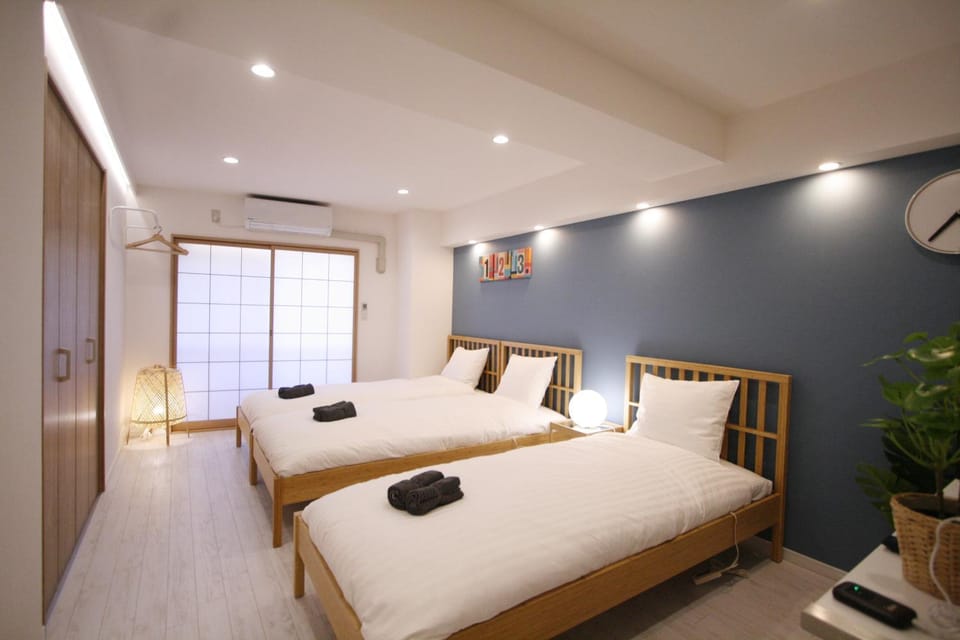 Bed, TV and multimedia, Photo of the whole room, Bedroom, air conditioner