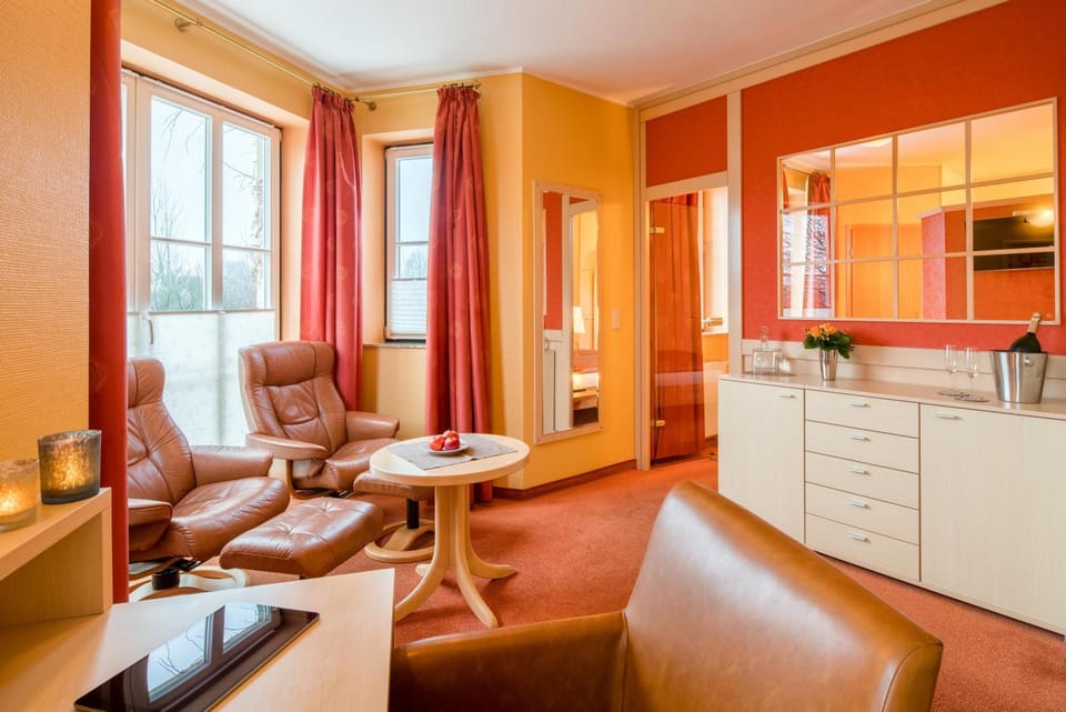 Living room, Seating area