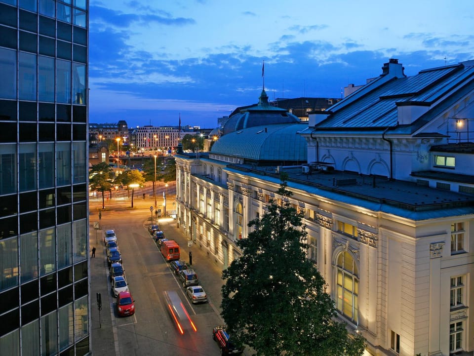 Property building, View (from property/room), Street view, Location