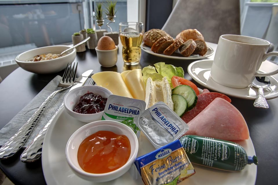 Food and drinks, Food, Breakfast, Breakfast, Drinks