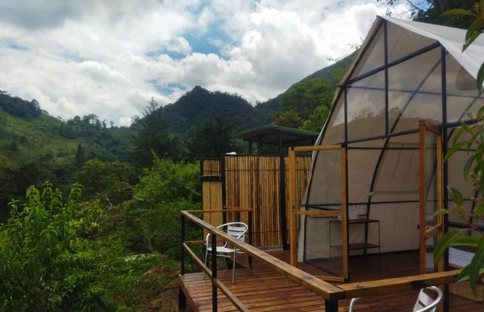 Ecoglamping Reserva Natural Paraíso Andino Luxury tent in Cundinamarca, Colombia