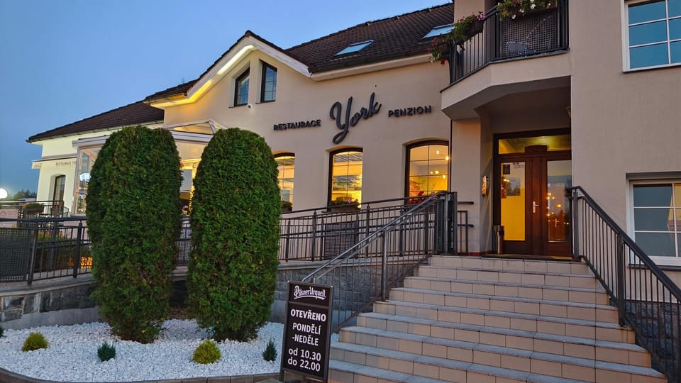 Penzion YORK Hotel in Lower Silesian Voivodeship