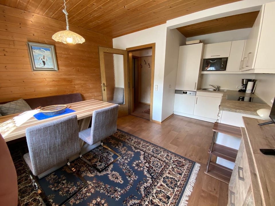 Kitchen or kitchenette, Living room, Photo of the whole room, kitchen