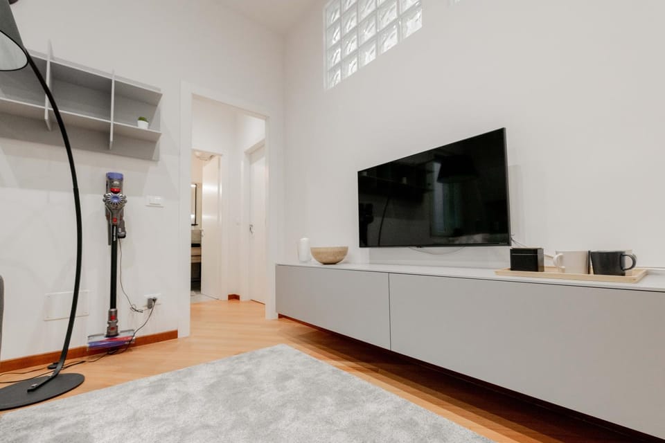 Communal lounge/ TV room, TV and multimedia