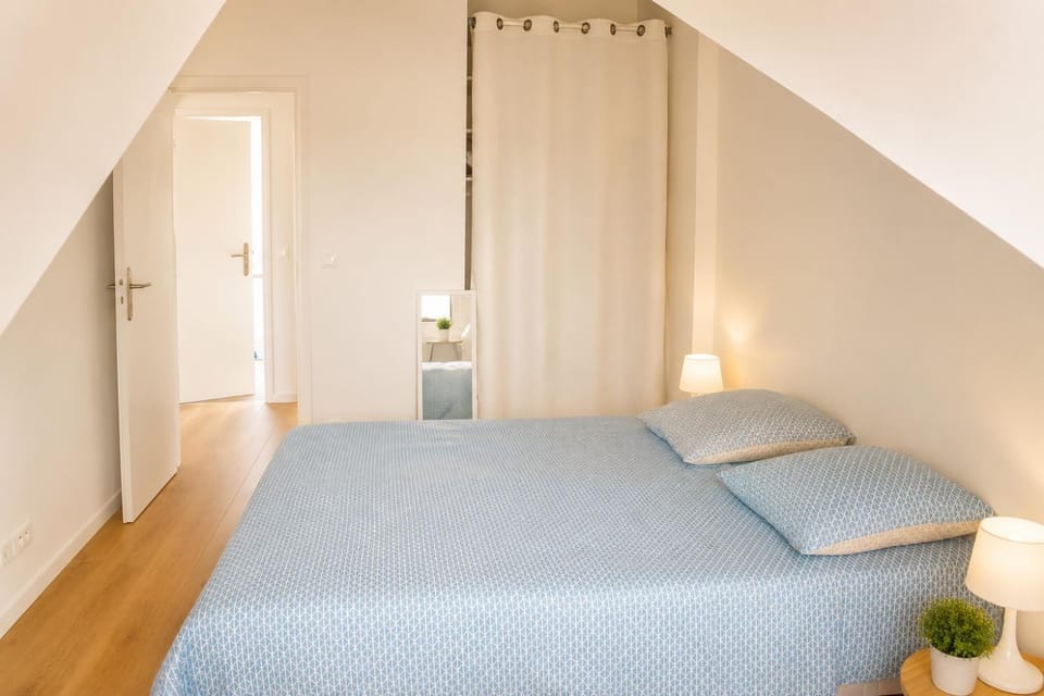 appartement à 100 m de la plage climatisé Apartment in Cannes