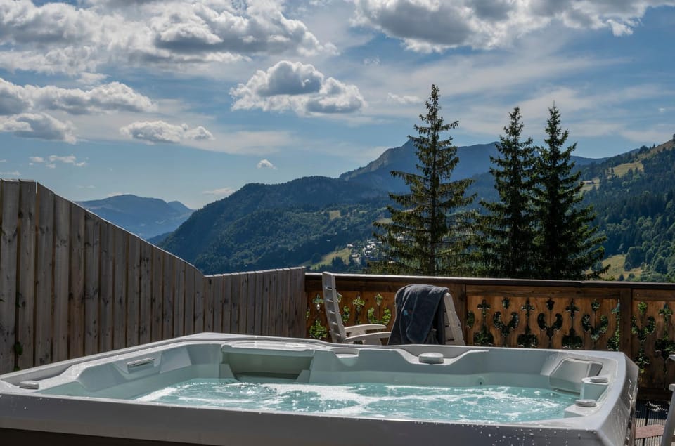 Summer, Hot Tub, Mountain view