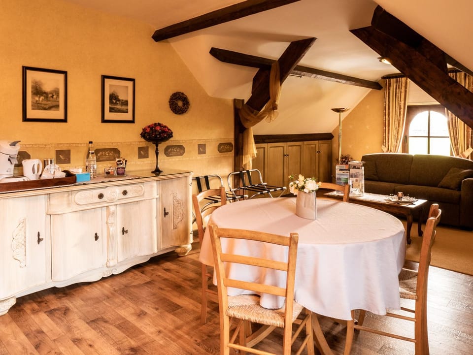 Property building, Living room