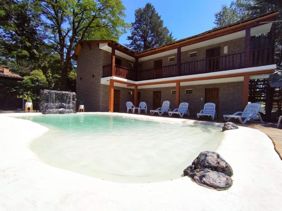 Hotel Berlin Bed and Breakfast in Villa General Belgrano