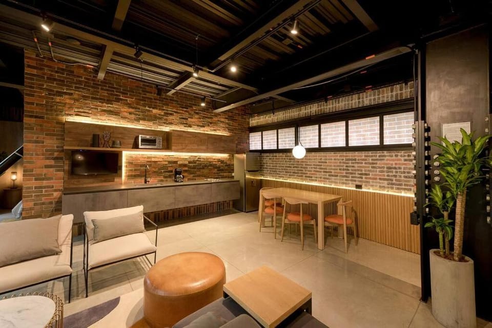 Kitchen or kitchenette, Living room, Dining area