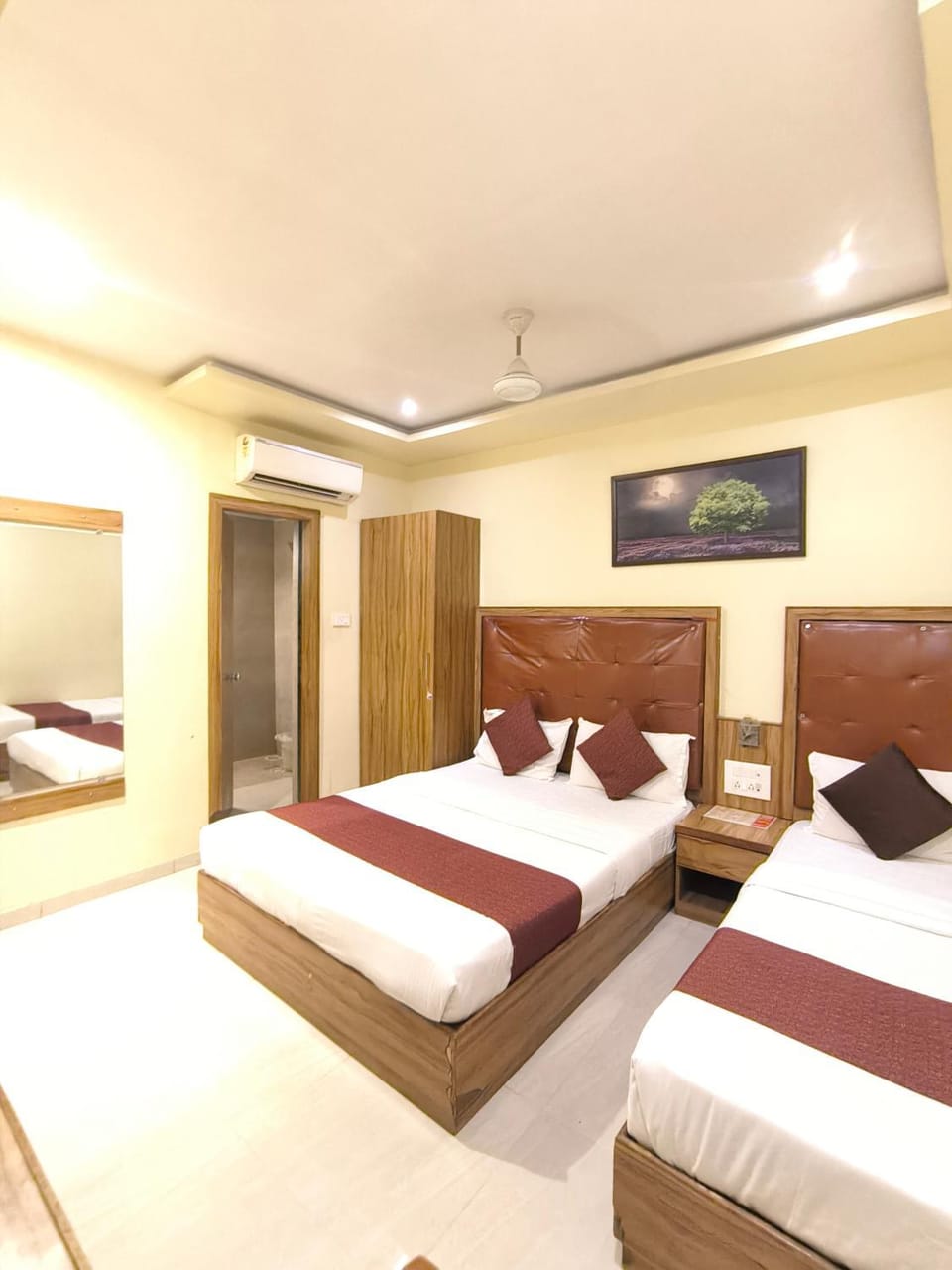 Bed, Photo of the whole room, Bedroom, towels, wardrobe