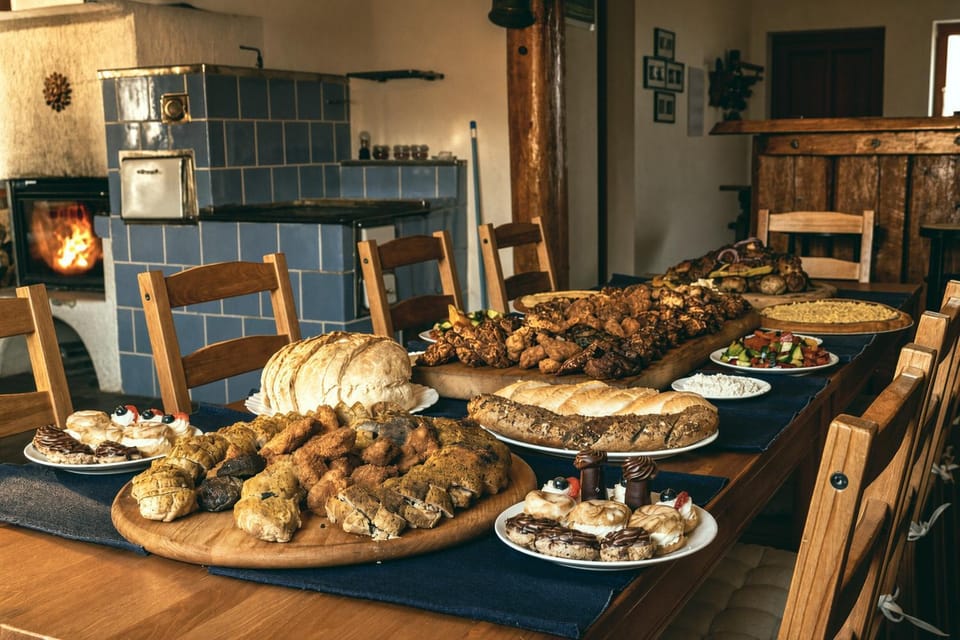 Food close-up, Dining area, Food