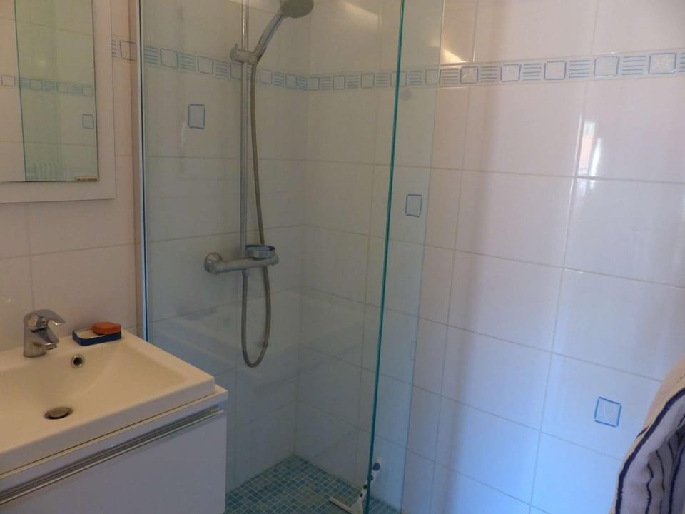 Appartement familial proche mer au Lavandou avec terrasse et garage - FR-1-308-109 Apartment in Le Lavandou