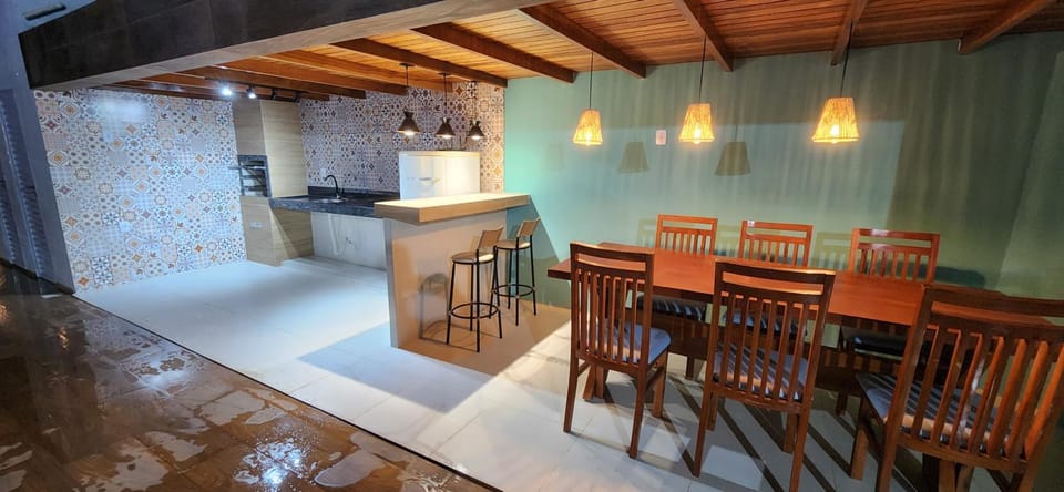 Restaurant/places to eat, Night, BBQ facilities, Dining area, Swimming pool, American breakfast