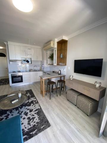 Lemon Rind - 205 Oude Hoek Apartment in Stellenbosch