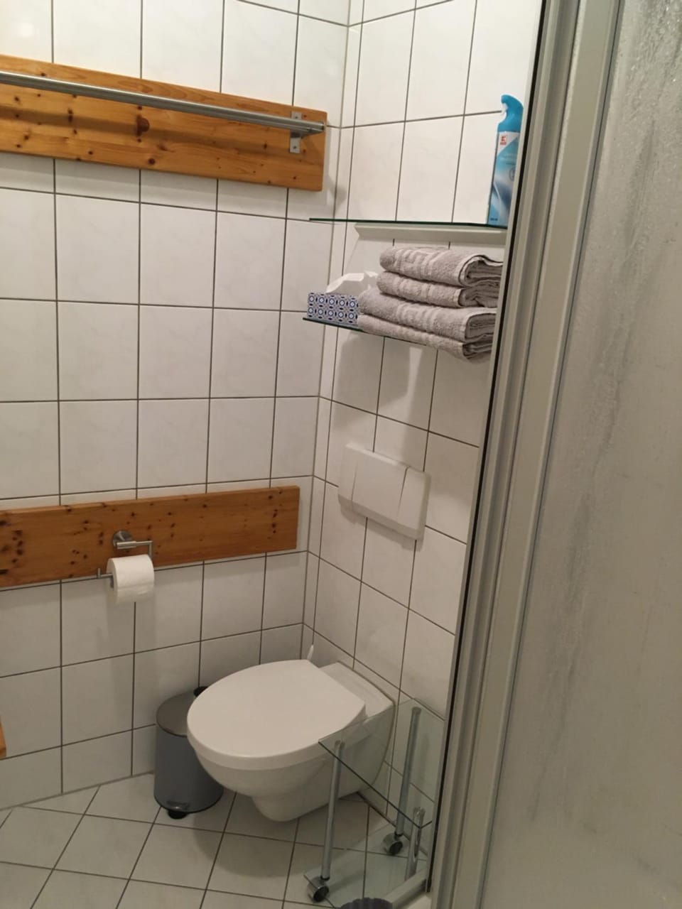 Bathroom, Decorative detail
