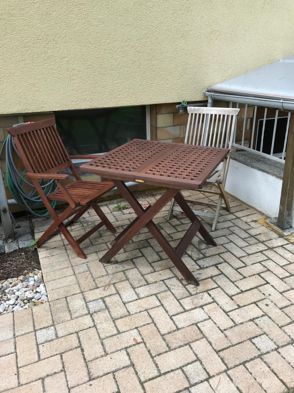 Helles Doppelzimmer im Untergeschoss mit Bad im Grünen nahe Potsdam Vacation rental in Saxony-Anhalt, Germany