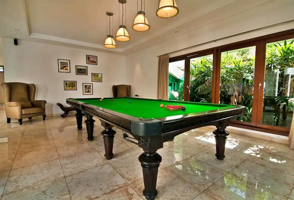 Billiard