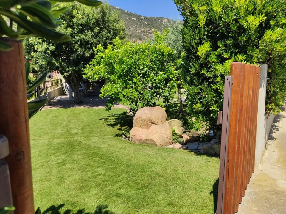 Garden, Garden view
