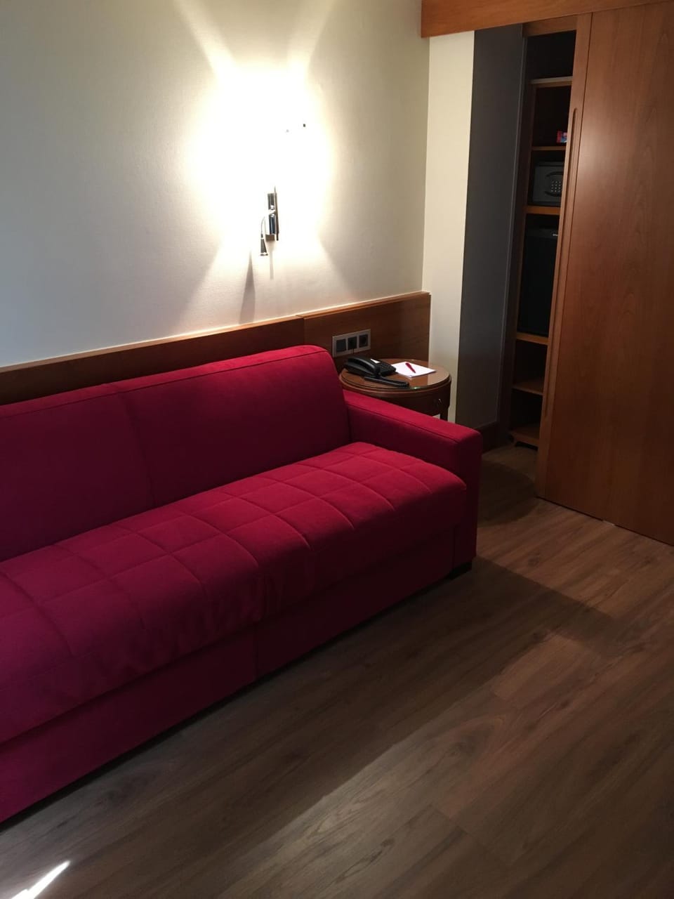 Photo of the whole room
