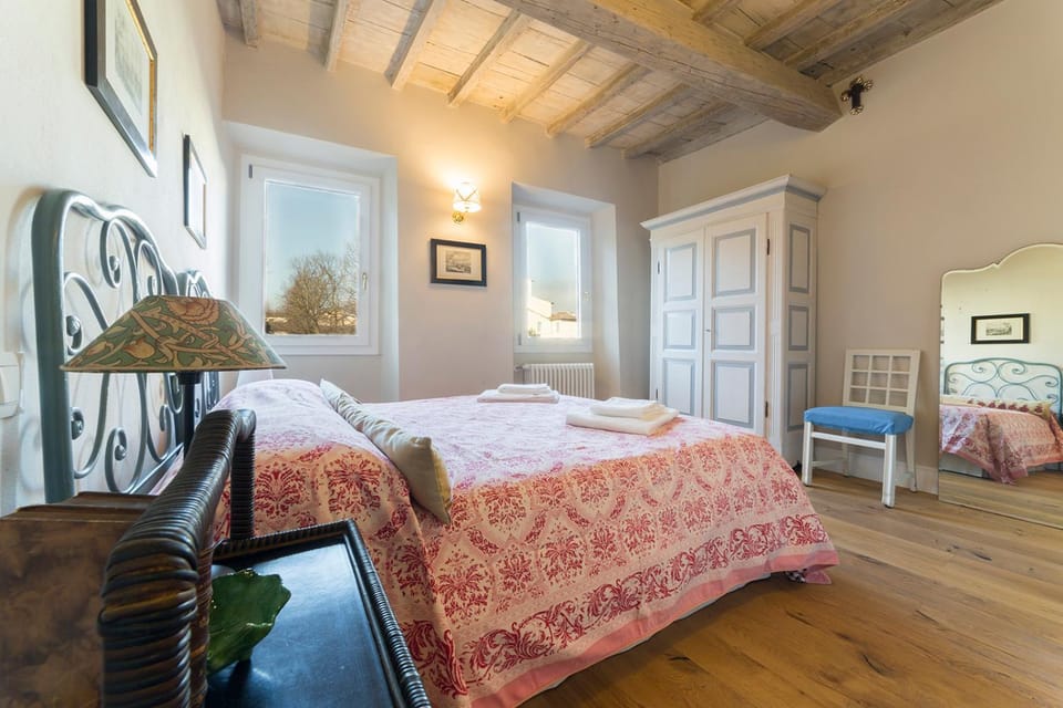 Oltrarno Real Mood Florentine Apartment Apartment in Florence