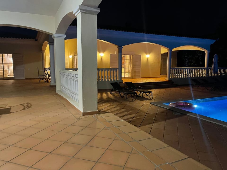Magellan House Villa in Quarteira