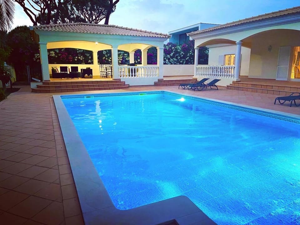 Magellan House Villa in Quarteira
