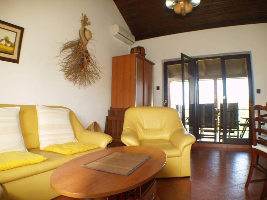 Communal lounge/ TV room, Living room