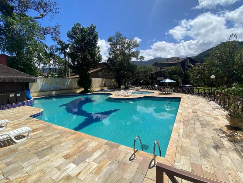 Pool view, Swimming pool, sunbed