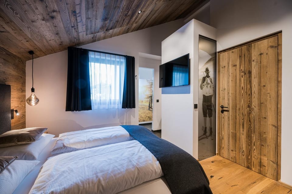 Property building, Living room, Bedroom