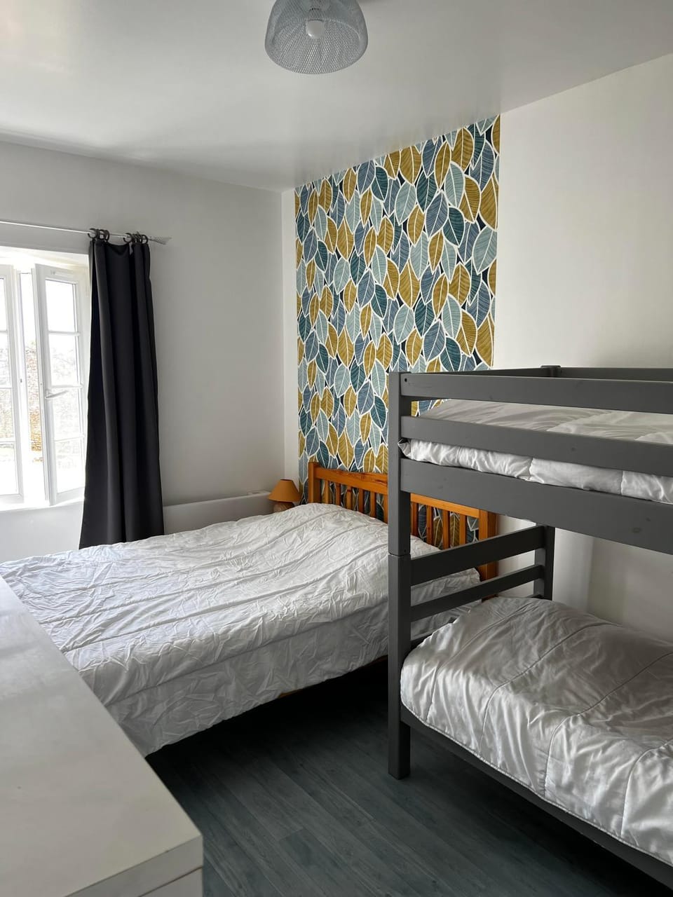 Bed, Photo of the whole room, Bedroom, bunk bed