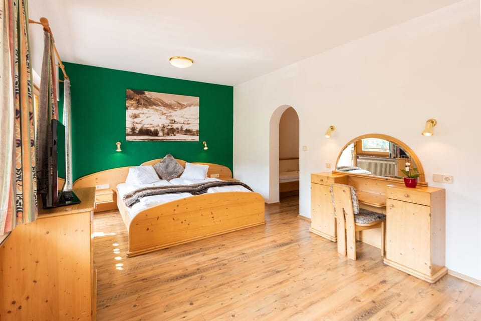 TV and multimedia, Bedroom