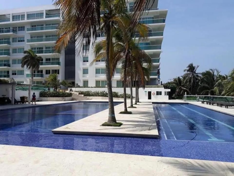 Pool view, Swimming pool