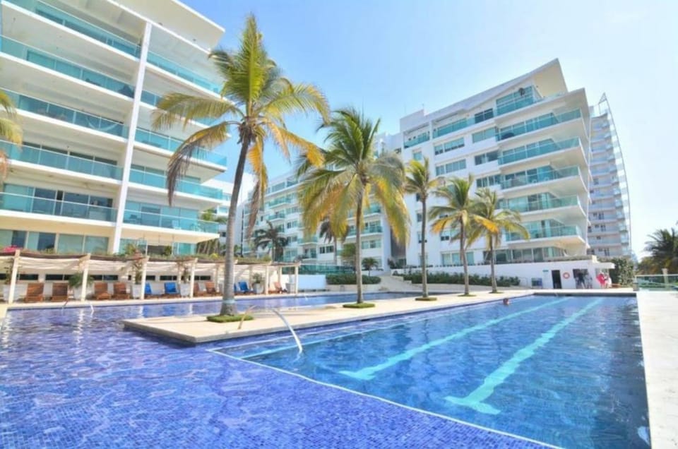 Property building, Activities, Swimming pool