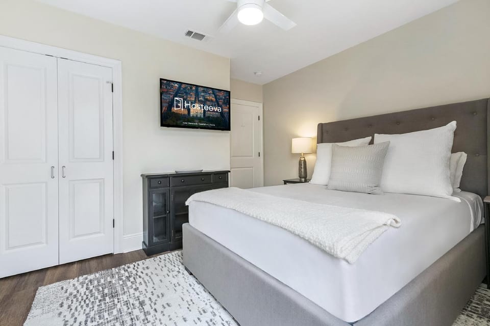 Bed, Bedroom