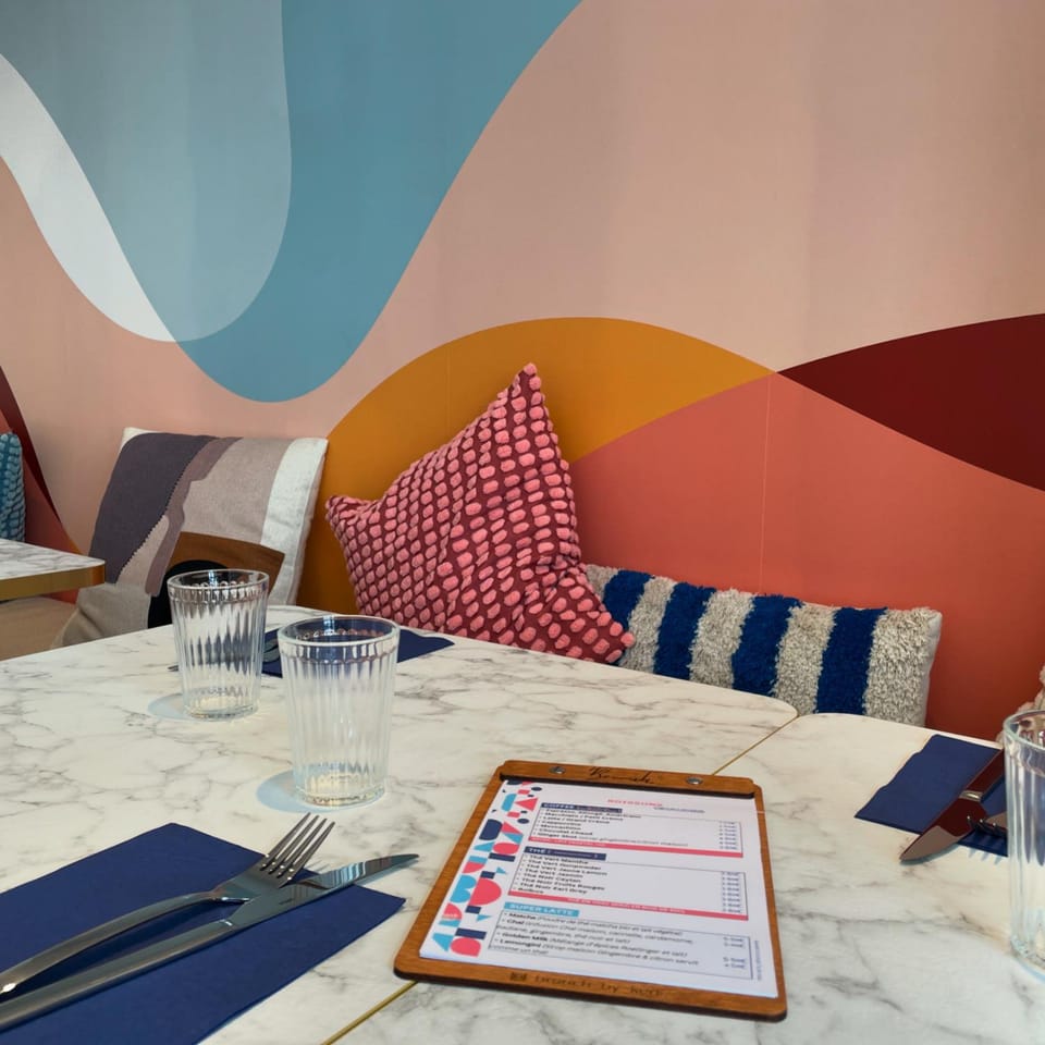 Property building, Restaurant/places to eat, Breakfast