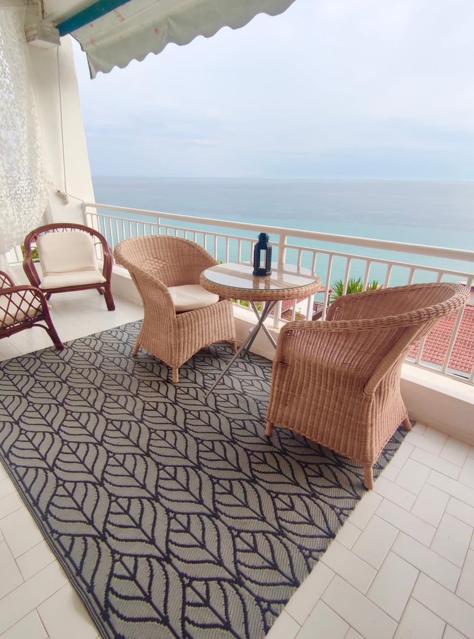 Day, Natural landscape, View (from property/room), Balcony/Terrace, Sea view