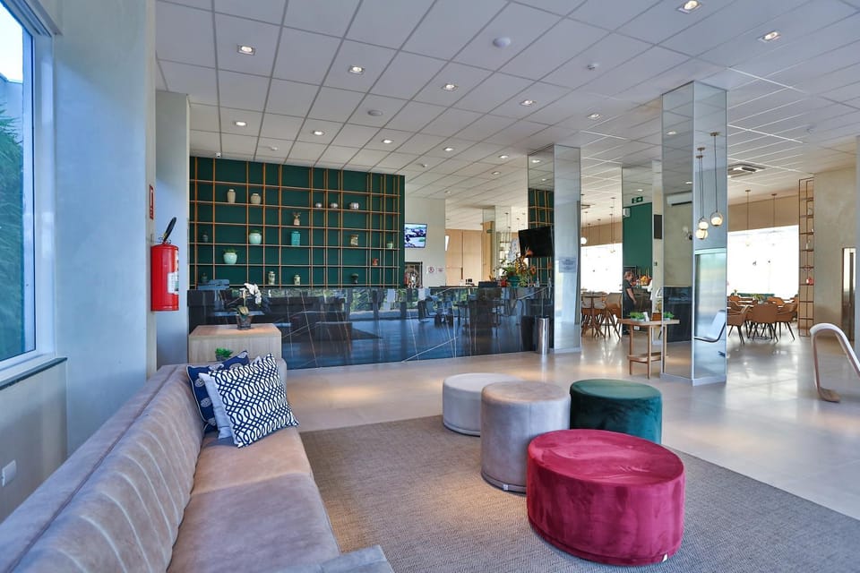 Lobby or reception, Lobby or reception