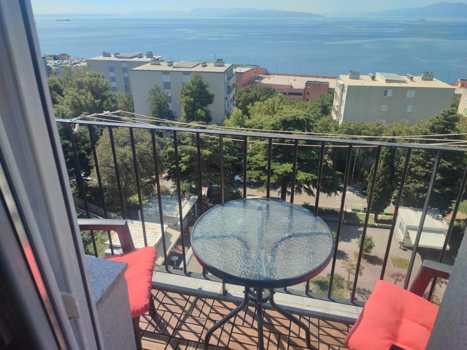 Natural landscape, View (from property/room), Balcony/Terrace, Sea view