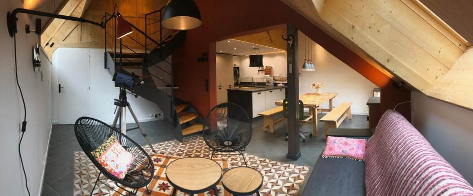 Living room, Seating area, Dining area