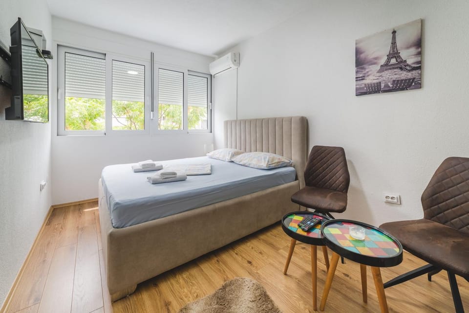 TV and multimedia, Bedroom